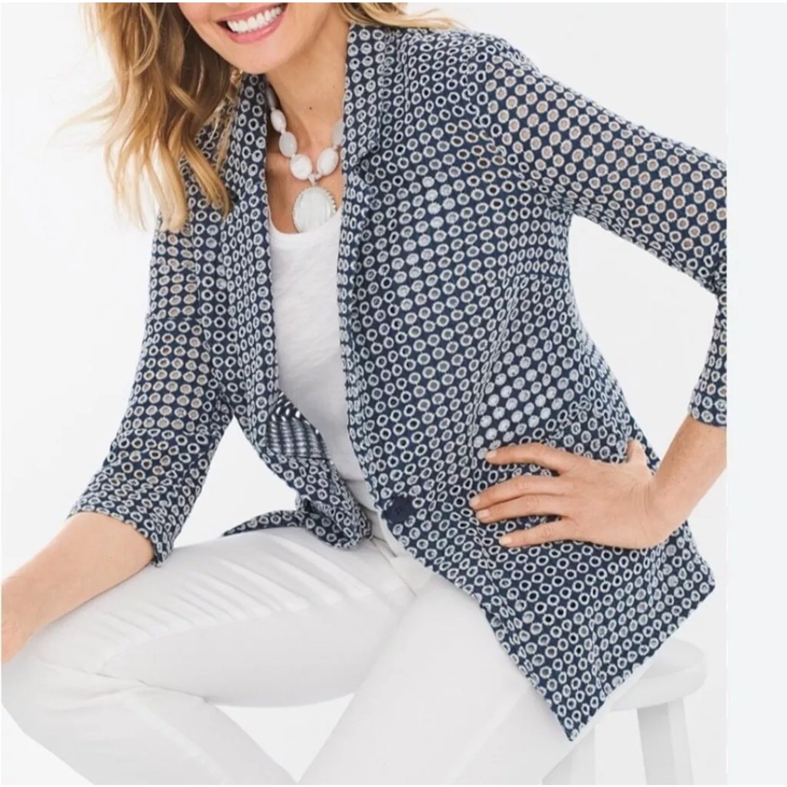 Chico's Eyelet Navy White Cotton Blazer Jacket Sz 1 Medium Bracelet Sleeve